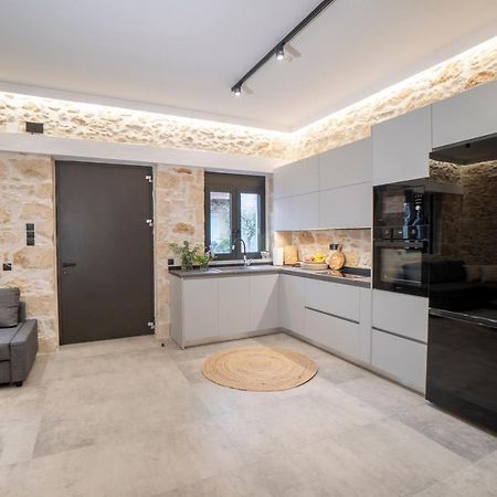 דירות הרקליון Flor28 Stone House מראה חיצוני תמונה